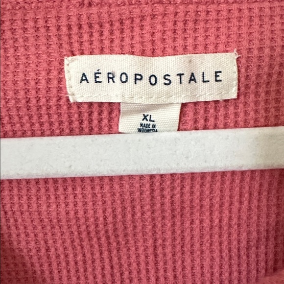 AÉROPOSTALE |  Pink Waffle Knit Sweater - Picture 3 of 12